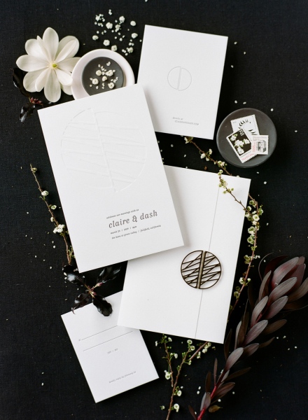 26-modern-black-white-invitation