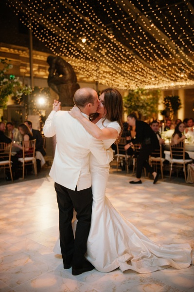 Classic White Museum Wedding at the Legion of Honor San Francisco, Elegant Museum Wedding in San Francisco, Timeless San Francisco Wedding