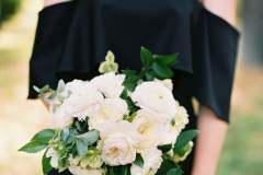 18-garden-rose-hellebore-cascade-bouquet