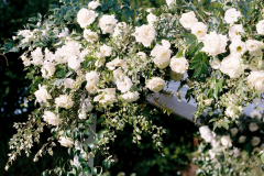 9-beautiful-chuppah-white-garden-roses